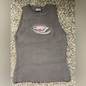 Diesel top size Small